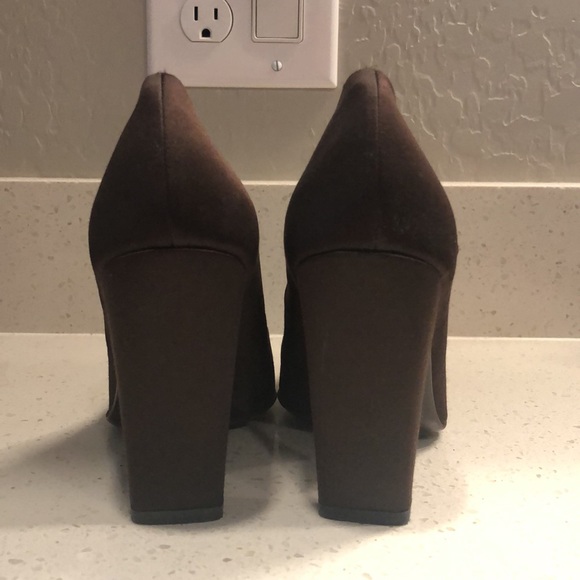 EUC Prada heels, size 36 - Picture 4 of 7